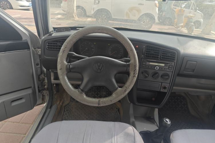 Used Volkswagen Jetta 2010 1.6L Partner
