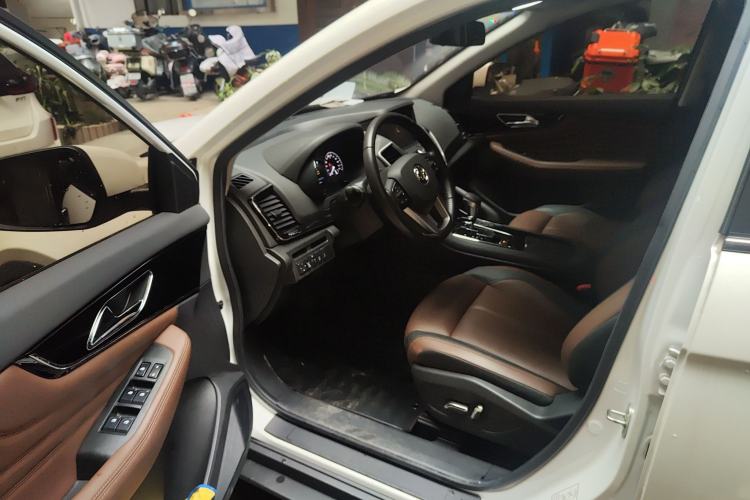 Used Dongfeng Aeolus AX7 2018 Classic 1.6T Automatic Luxury Model