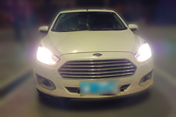 Used Ford Escort 2015 1.5L Manual Fashion Edition