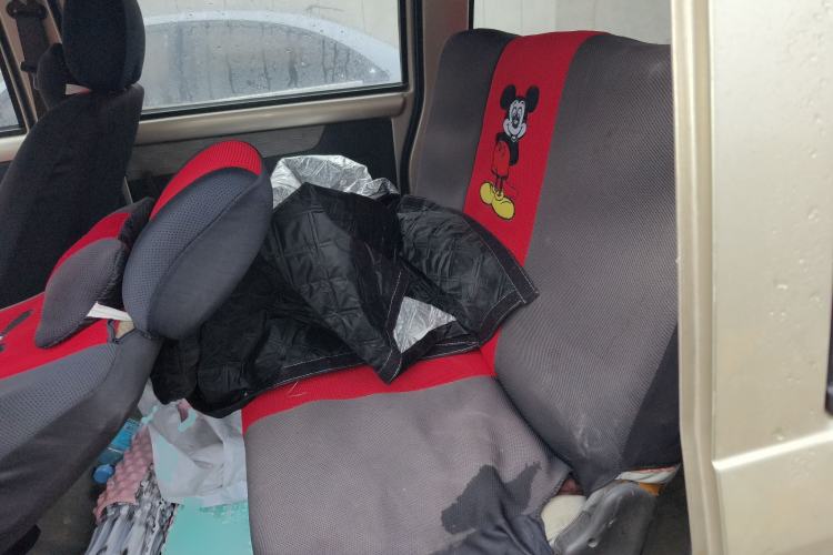 Used Wuling Rongguang 2011 1.2L Base Version
