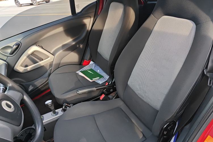 Used smart fortwo 2015 1.0 MHD Comfort Travel Edition
