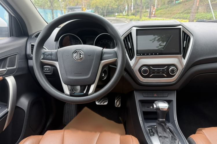 Used MG GT 2016 1.5T Automatic Value-Added Luxury Edition Steering Wheel