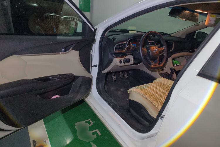 Used Buick GT 2015 15N Manual Entry-Level Trim