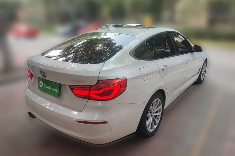 Used BMW 3 Series GT 2017 320i Sport Edition