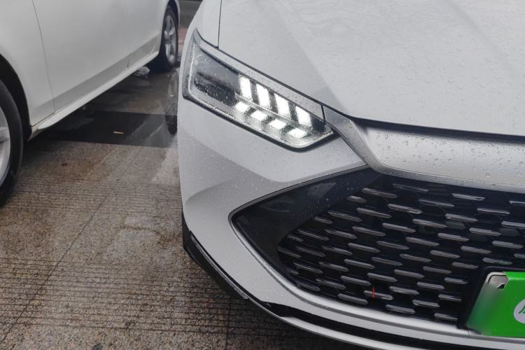 Used BYD Qin PLUS 2024 HONOR Edition DM-i 55KM Leading Model