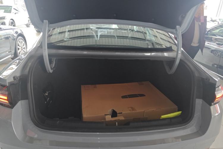 Used Geely Auto Preface 2024 Zhiqing 1.5TD Xingyun Edition