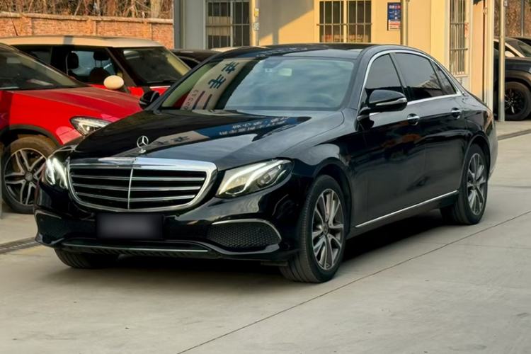 Used Mercedes-Benz E-Class 2020 E 260 L
