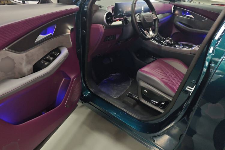 Used FORTHING T5 EVO 2021 1.5TD DCT Diamond Edition
