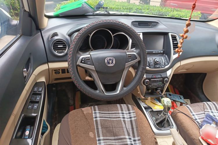 Used CHANGAN Eado 2015 1.6L Manual Luxury Model China IV Standard