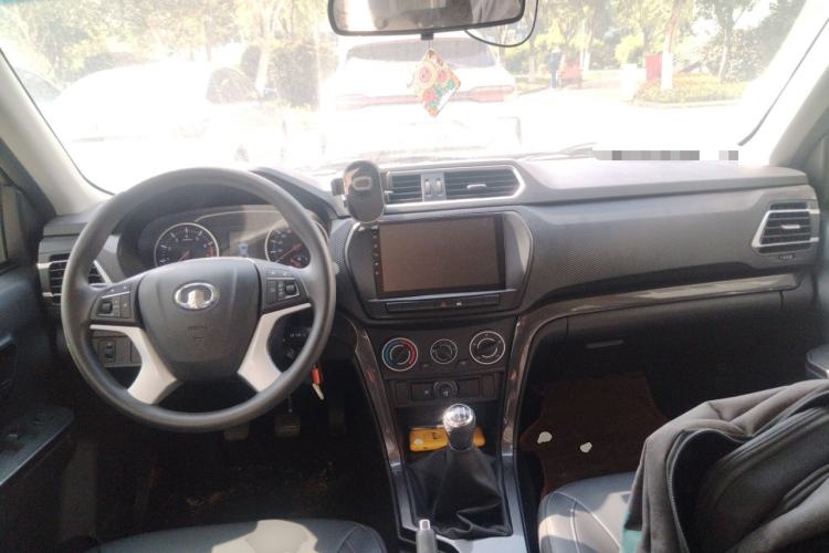 Used Great Wall Wingle 5 2023 "Dry Meal" Version 1.5T Gasoline Two-Wheel-Drive Advanced Large Double Center Console