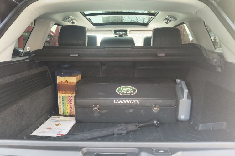 Used Land Rover Range 2014 3.0 SC V6 Vogue Trunk