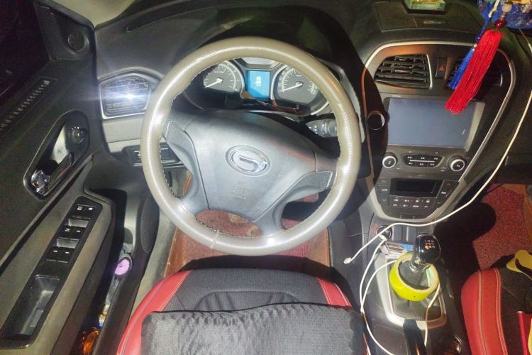 Used GAC Trumpchi GS5 2012 2.0L Manual Two-Wheel Drive Comfort Edition Steering Wheel