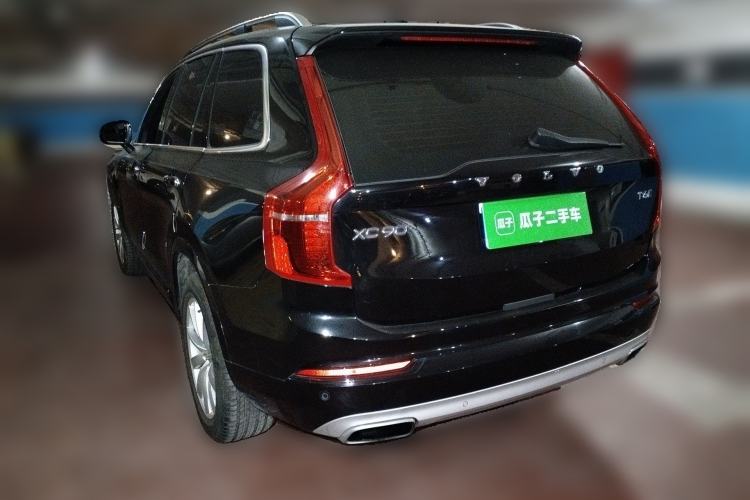 Used Volvo XC90 
