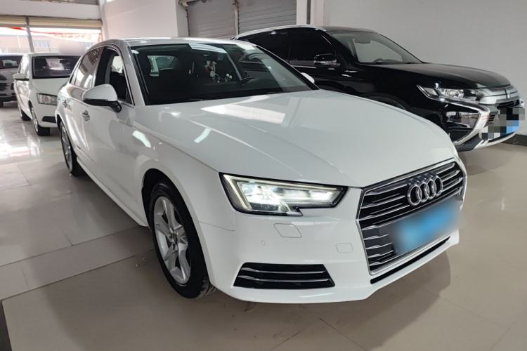Used Audi A4L 2018 30th Anniversary Edition 40 TFSI Trendy Model