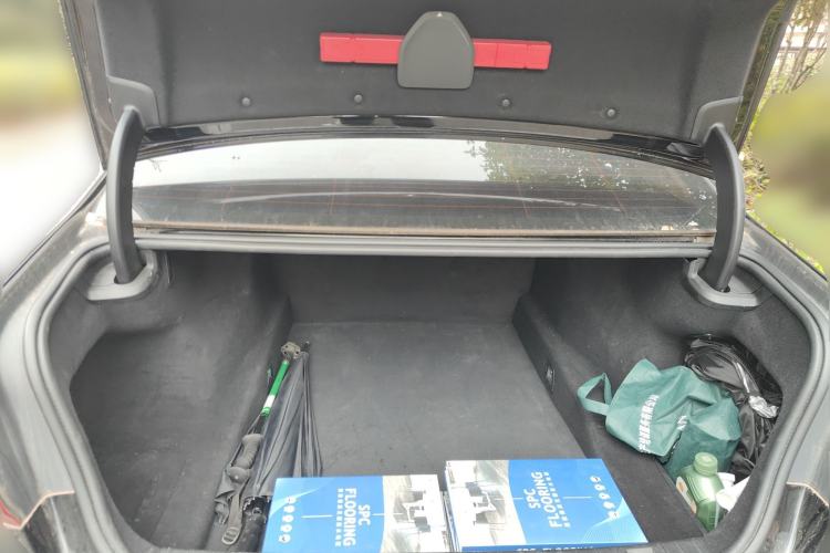 Used BMW 7 Series 2016 730Li Leading Model
