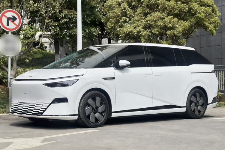 Used XPeng X9 2024 610 Long-Range Pro