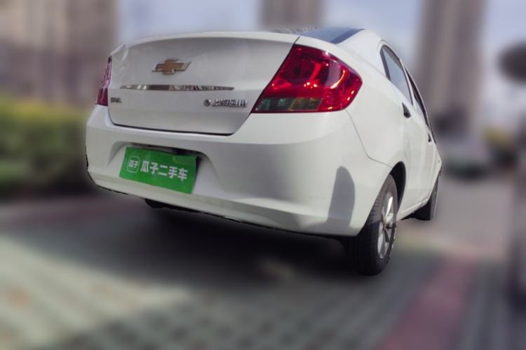 Used Chevrolet Sail 2013 Sedan 1.2L Manual Fashionable Happiness Edition
