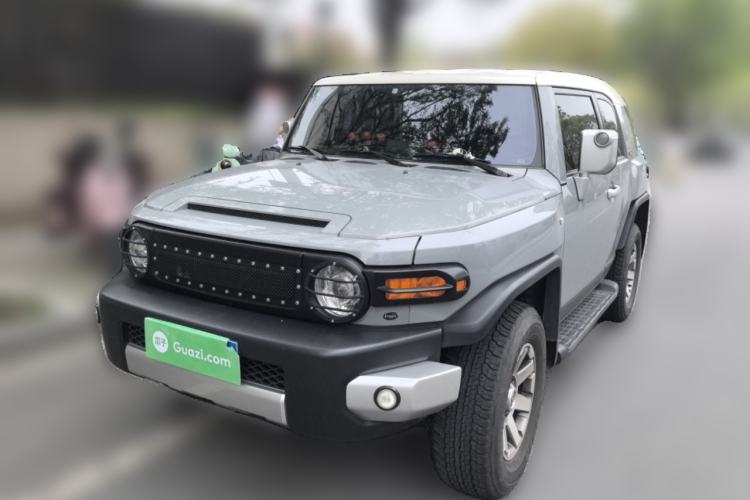 Used Toyota FJ Cruiser 