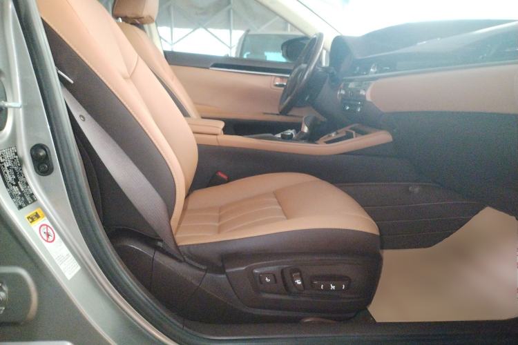 Used Lexus ES 2015 200 Elite Edition
