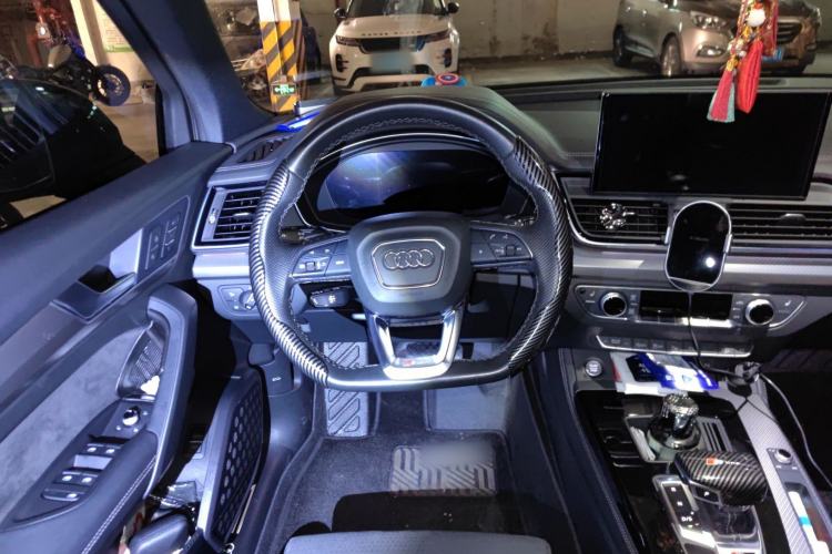 Used Audi Q5L Sportback 2021 40 TFSI Luxury Edition Steering Wheel