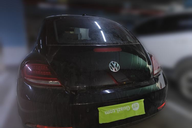 Used Volkswagen Beetle 2018 180TSI Obsidian Series Special Edition
