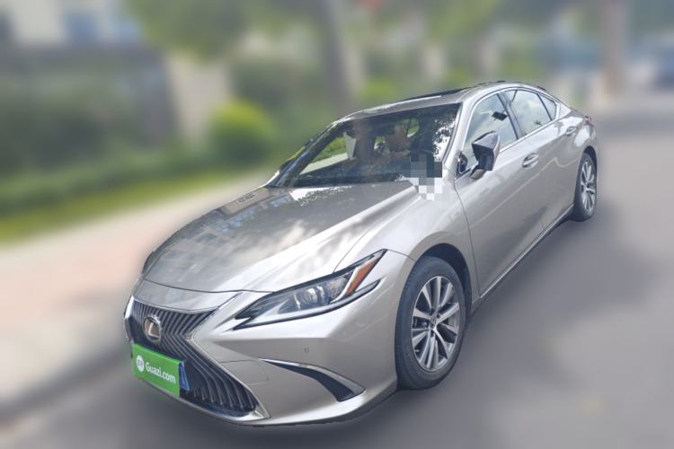 Used Lexus ES 2020 260 Excellence Edition
