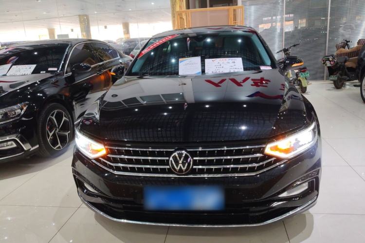 Used Volkswagen Magotan 2023 2 Million Units Limited Edition 330TSI DSG Leading Version Front