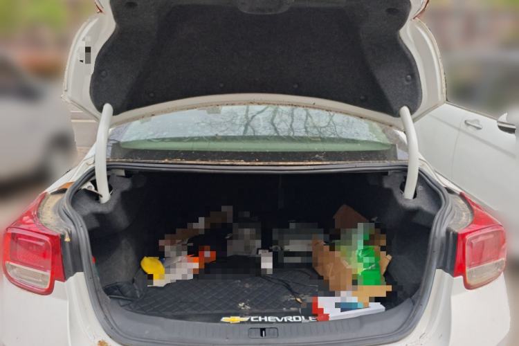 Used Chevrolet Malibu 2014 2.0L Automatic Luxury Edition Trunk