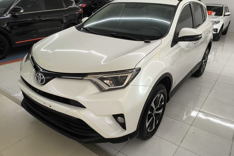 Used Toyota RAV4 2015 2.0L CVT Two-Wheel Drive Fashion Edition Guazi used car, China used car export, Used car for sale, Used  cars, Cheapest cars for sale