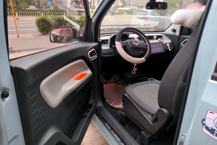 Used Wuling Hongguang MINIEV 2020 Zizai Version Lithium-NMC Driver Seat