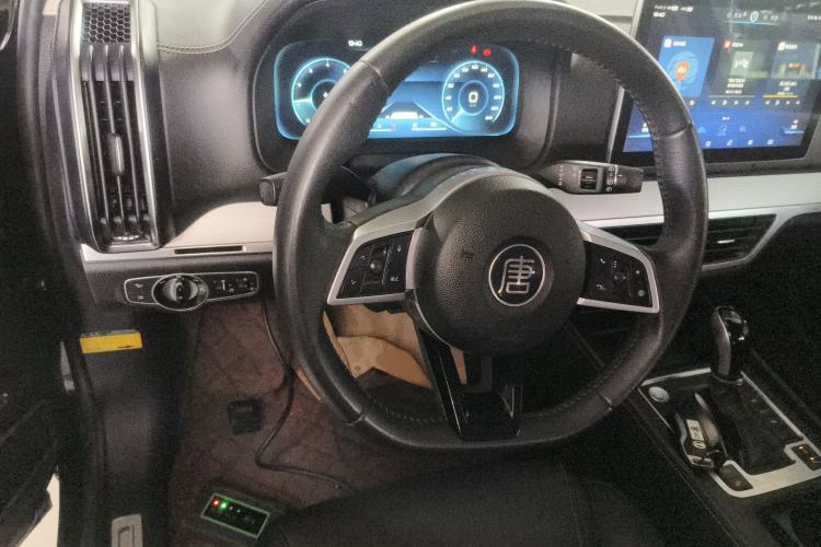 Used BYD Tang 2019 2.0T Automatic SmartConnect Luxury 7-Seater China VI Standard Steering Wheel