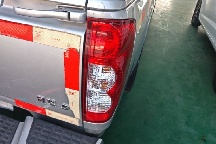 Used Great Wall Wingle 5 2021 1.5T Two-Wheel Drive "Dry Meal" Value Edition with an Extra-Long 1820mm Cargo Bed Equipped with GW4G15K Engine Exterior 3