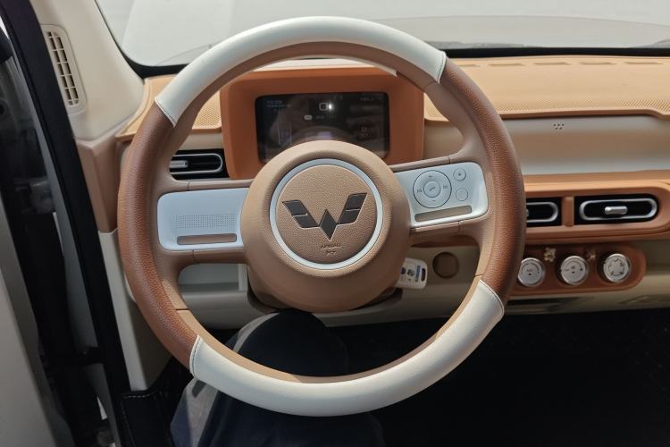 Used Wuling Hongguang MINIEV 2024 3rd Generation 215km Youth Edition Steering Wheel