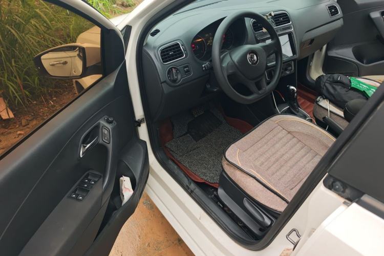 Used Volkswagen Polo 2014 1.4L Automatic Comfort Edition