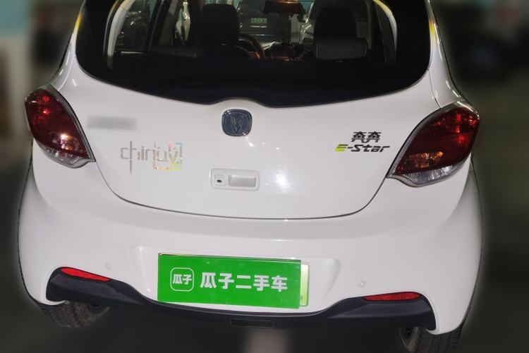 Used CHANGAN Benni E-Star 2022 National Edition Colorful Limited Edition (Fast-Charging Version) Lithium Iron Phosphate Exterior 4
