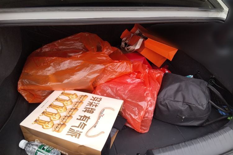 Used Xiaomi Auto SU7 2024 Four-Wheel-Drive Max Founder's Edition Trunk