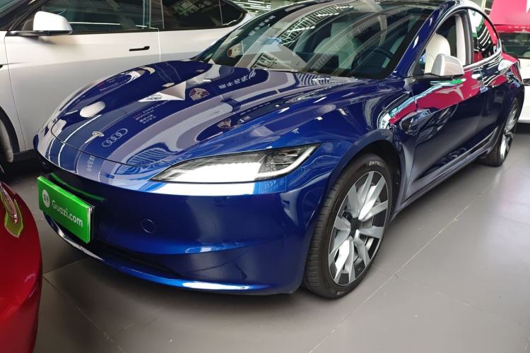 Used Tesla Model 3 2023 Rear-Wheel-Drive Version
