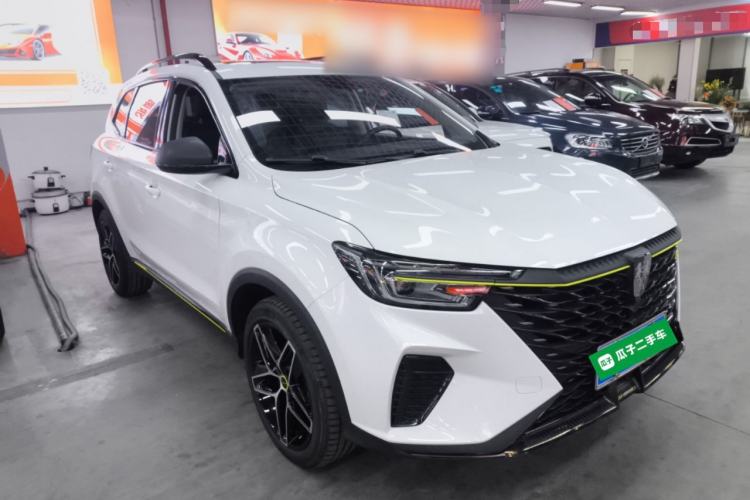 Used Roewe RX5 2023 PLUS 330TGI Automatic Trendsetting Smart Edition Front Right 45 Deg