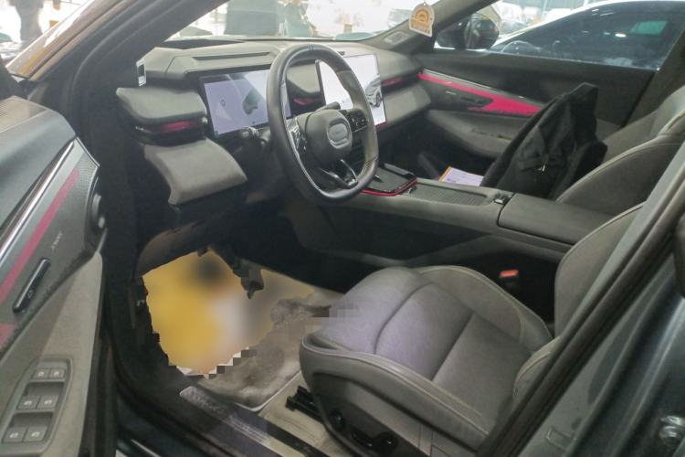 Used Lynk & Co 08 EM-P 2023 220km All-Wheel-Drive Performance Halo