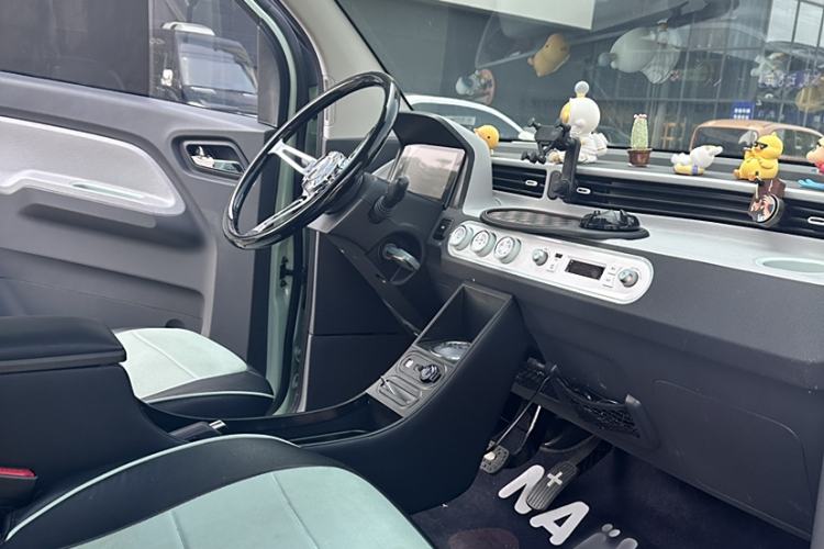 Used Wuling Hongguang MINIEV 2021 Macaron Premium Model – Lithium Iron Phosphate