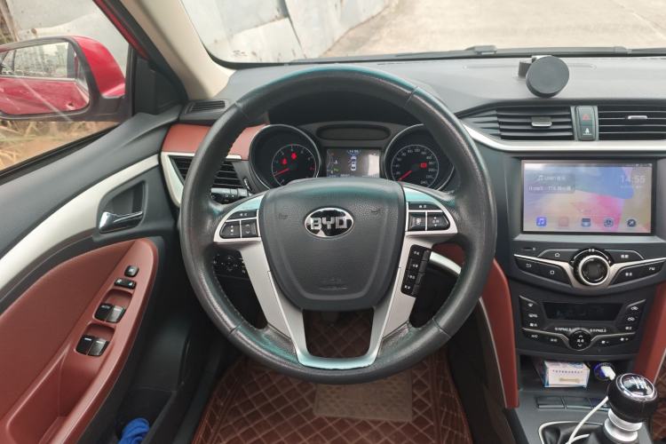 Used BYD G5 2014 1.5TI Manual Luxury Edition