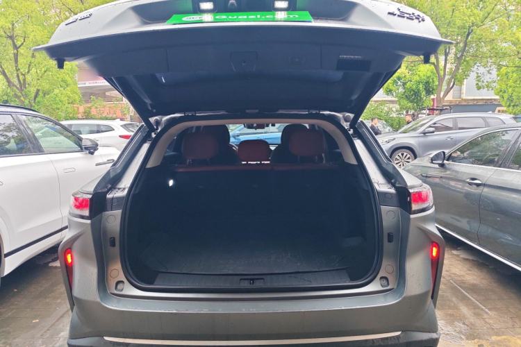 Used EXEED Stellar 2023 400T Two-Wheel Drive Comfort Flyfish Edition Trunk