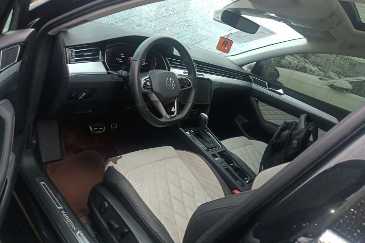 Used Volkswagen Magotan 2023 2 Million Units Commemorative Edition 330TSI DSG Luxury Version