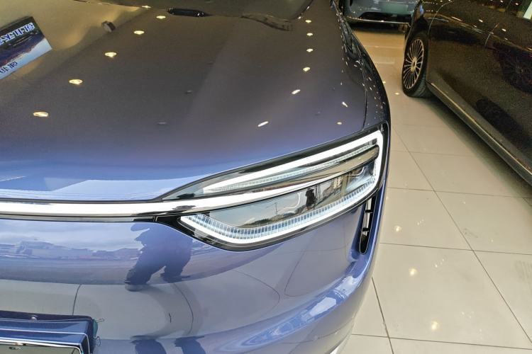 Used Hima AITO M7 2026 Model Range-Extending Ultra All-Wheel Drive 5-Seater Version Left Front Headlight