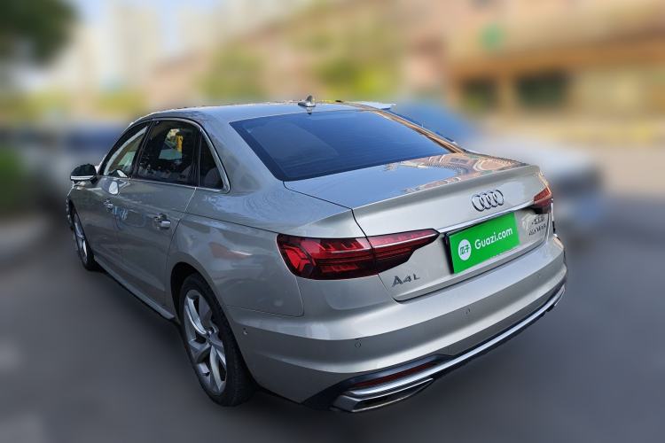 Used Audi A4L 2020 40 TFSI Fashionable and Elegant Model
