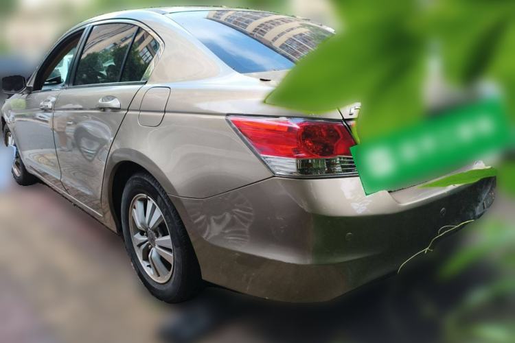 Used Honda Accord 2011 2.0L EX
