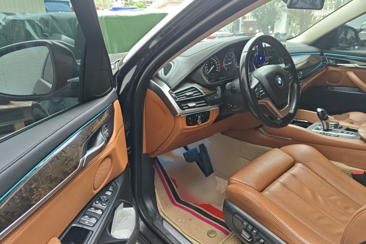 Used BMW X6 2015 xDrive28i Driver Seat