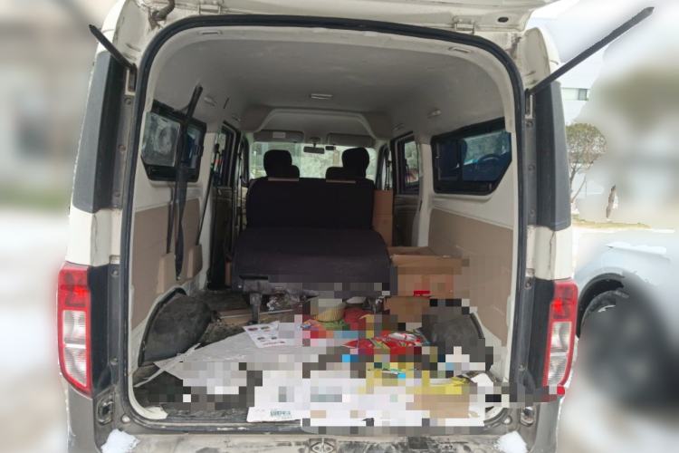 Used CHANGAN KUAYUE Xing V5 EV 2021 Luxury 6-Seater Passenger Bus with Lingdian System