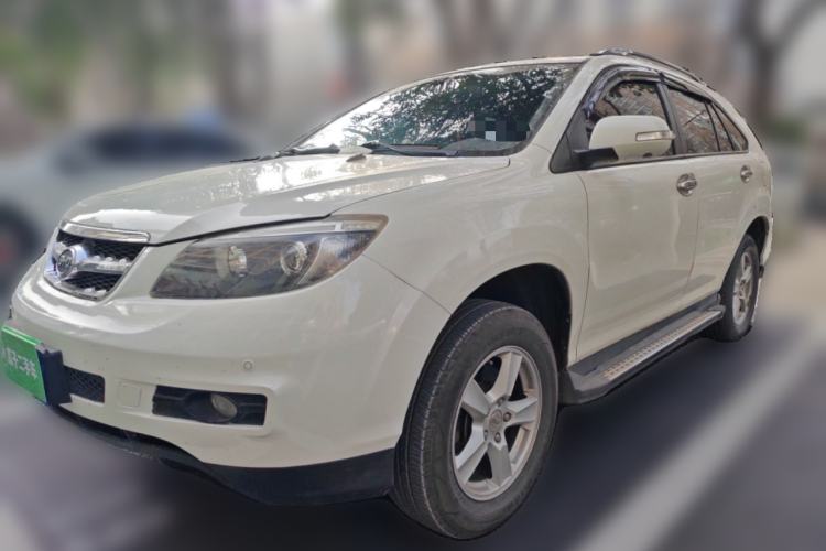 Used BYD S6 2014 2.0L Manual Luxury 5-Seater
