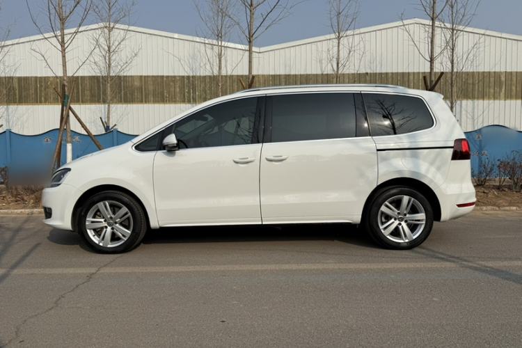 Used Volkswagen Sharan 2018 Revised Version 380TSI Comfort Edition 7-Seater
